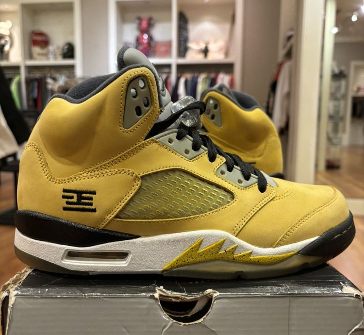 Jordan 5 Retro Tokyo T23