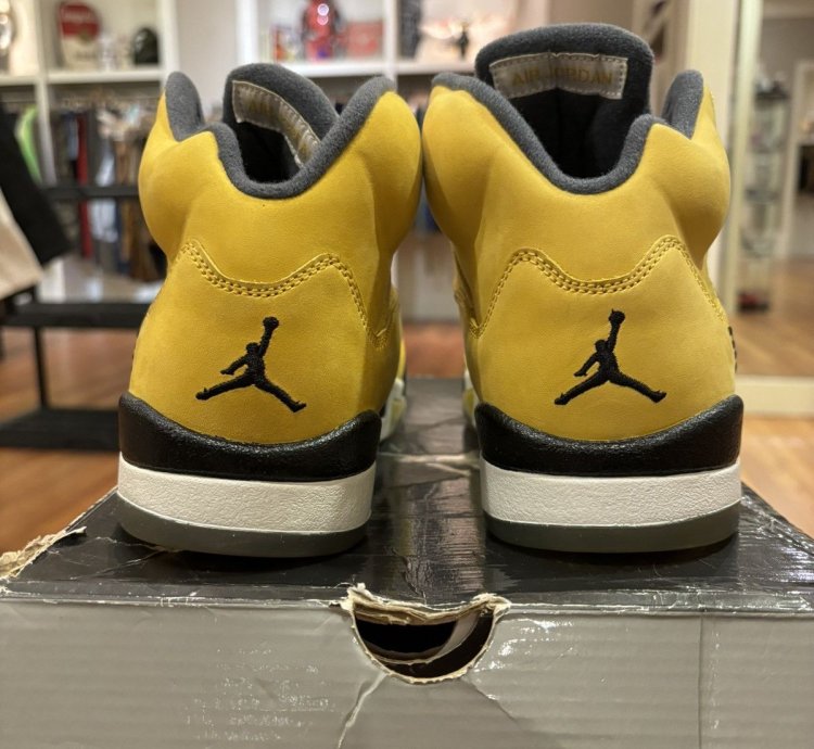 Jordan 5 Retro Tokyo T23
