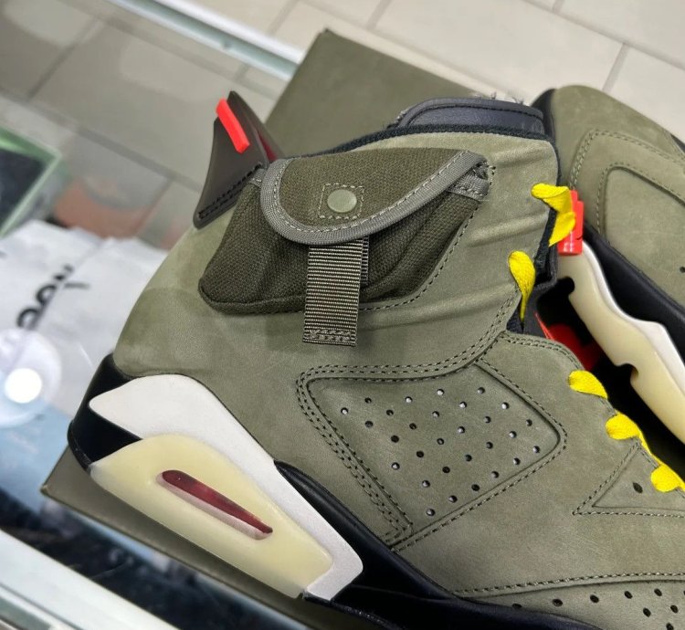 JORDAN 6 RETRO TRAVIS SCOTT OLIVE