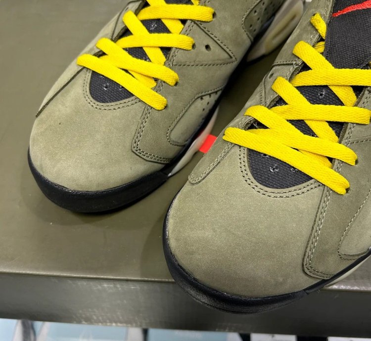 JORDAN 6 RETRO TRAVIS SCOTT OLIVE