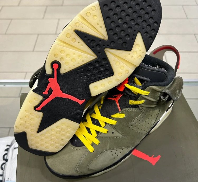 JORDAN 6 RETRO TRAVIS SCOTT OLIVE