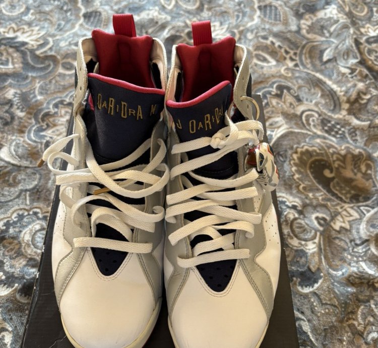 Jordan 7 Retro Olympic (2012)