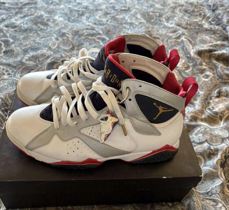 Jordan 7 Retro Olympic (2012)