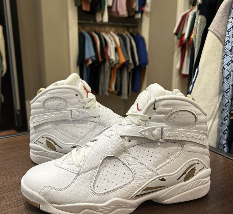 Jordan 8 Retro OVO White