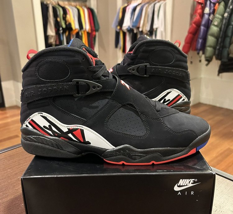 Jordan 8 Retro Playoffs (2023)