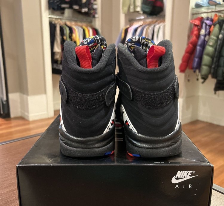 Jordan 8 Retro Playoffs (2023)