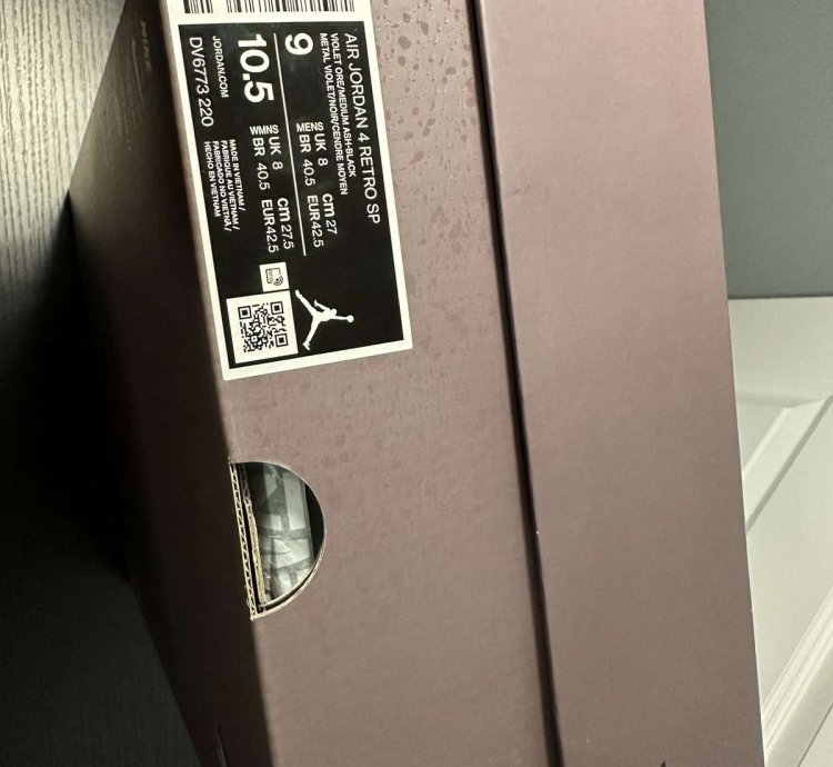 Jordan IV Ma Maniere Size 9