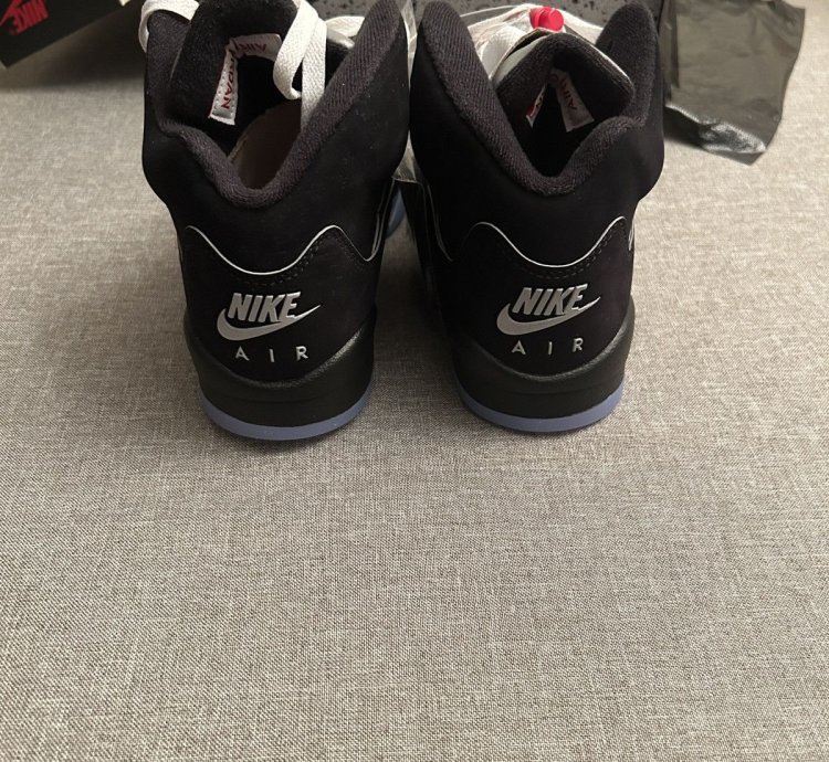 Jordan Metallic 5 Reimagined Size 7Y
