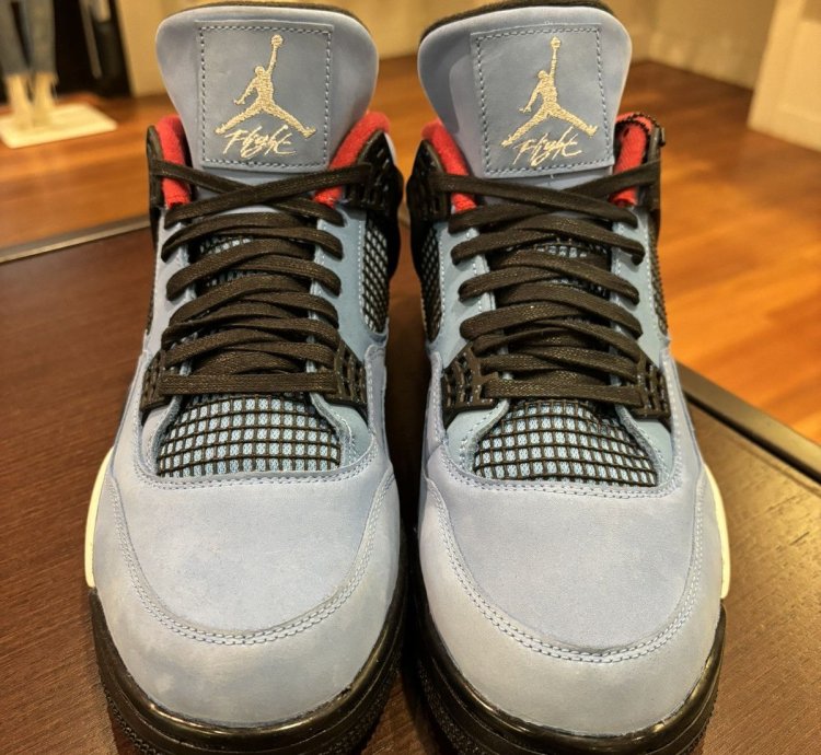 Jordan retro 4 Travis Scott Cactus Jack