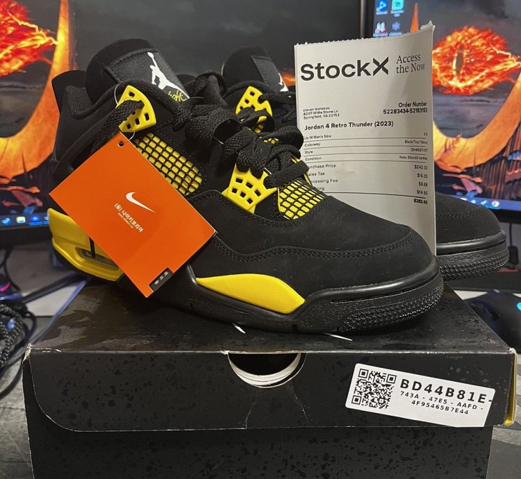 Jordan Thunder 4s