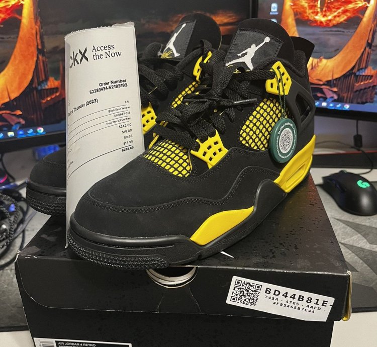 Jordan Thunder 4s