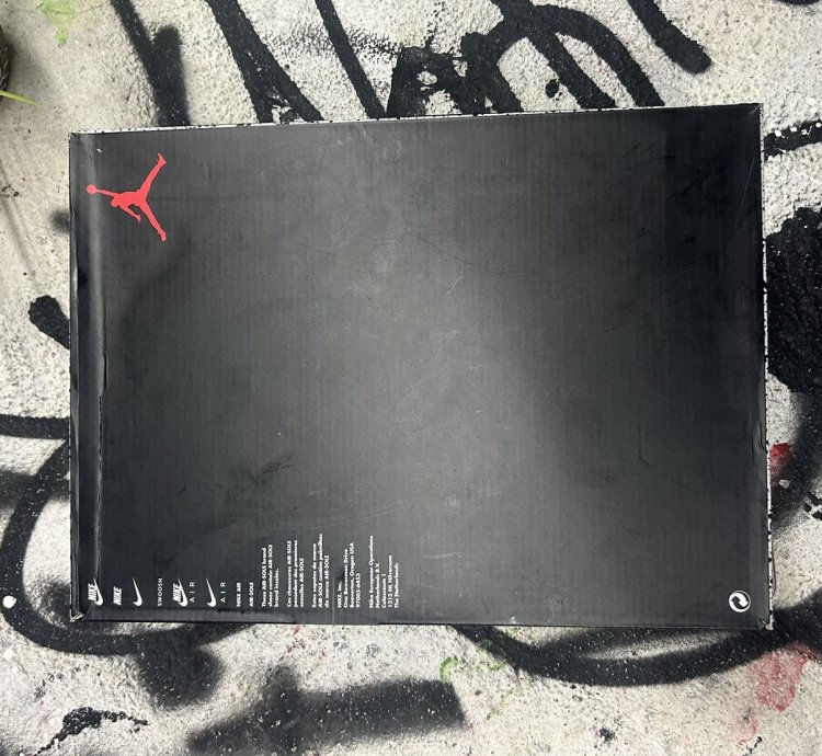 LAST DROP Jordan 5 Retro Off-White Muslin