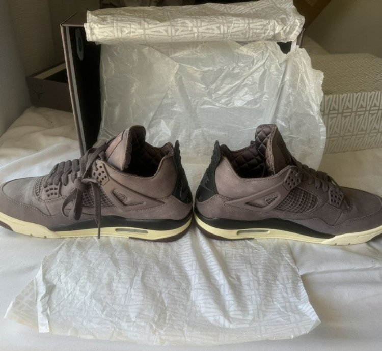 Ma Mani re Air Jordan 4 Retro Violet Ore