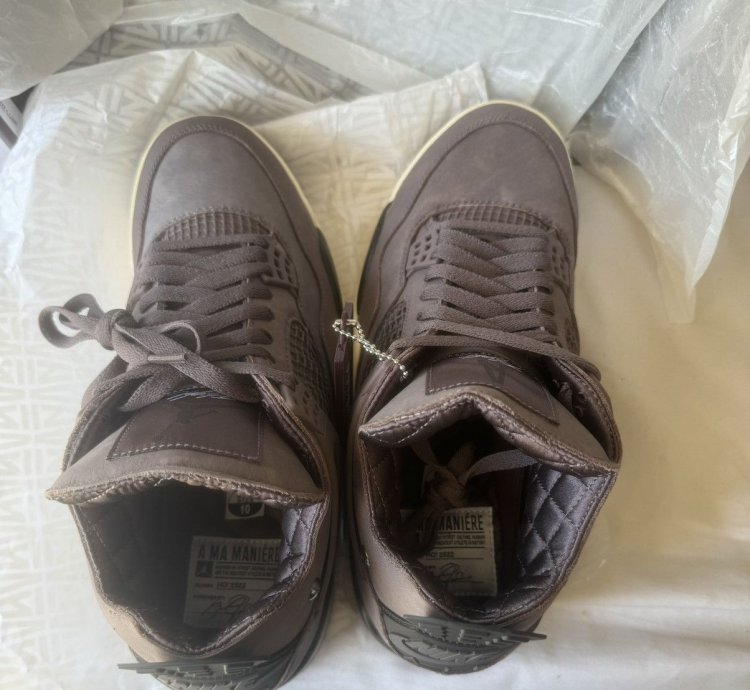 Ma Mani re Air Jordan 4 Retro Violet Ore