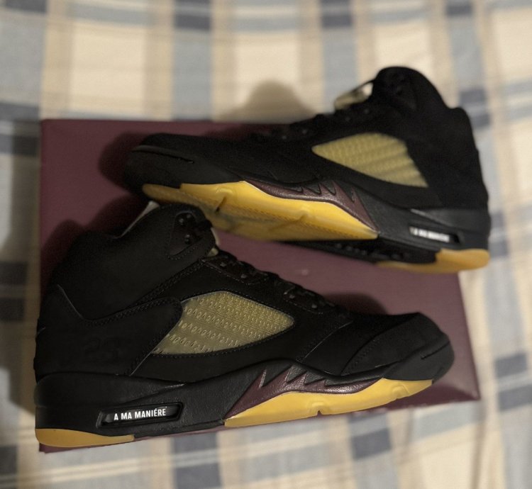 Ma Mani re Air Jordan 5 Retro Dusk