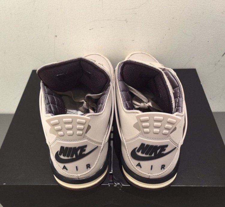 Ma Mani re Jordan 4 While You Were Sleeping