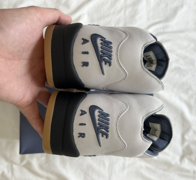 Ma Mani re Wmns Air Jordan 5 Retro Dawn