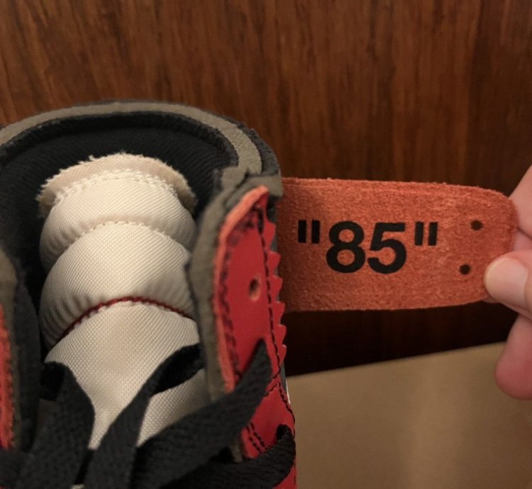 NEW Off-White Jordan 1 Chicago Size 10 5