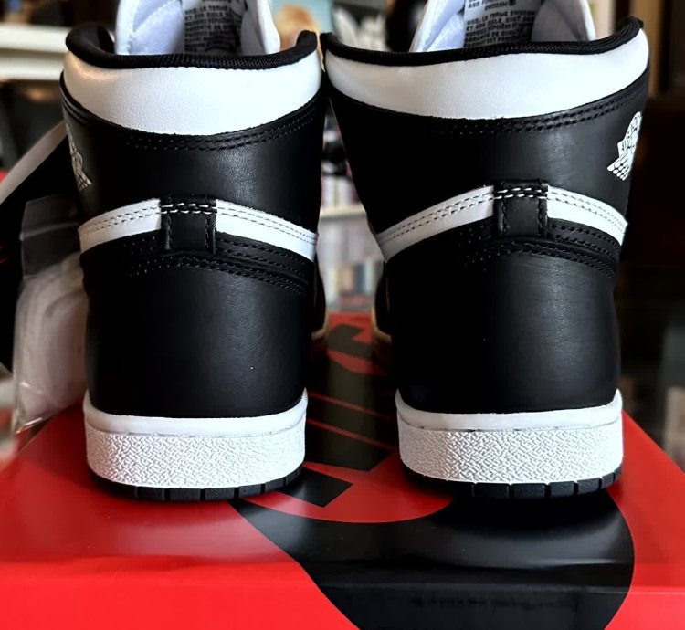 NIKE AIR JORDAN 1 85 RETRO HIGH BLACK WHITE 9 5 BQ4422-001