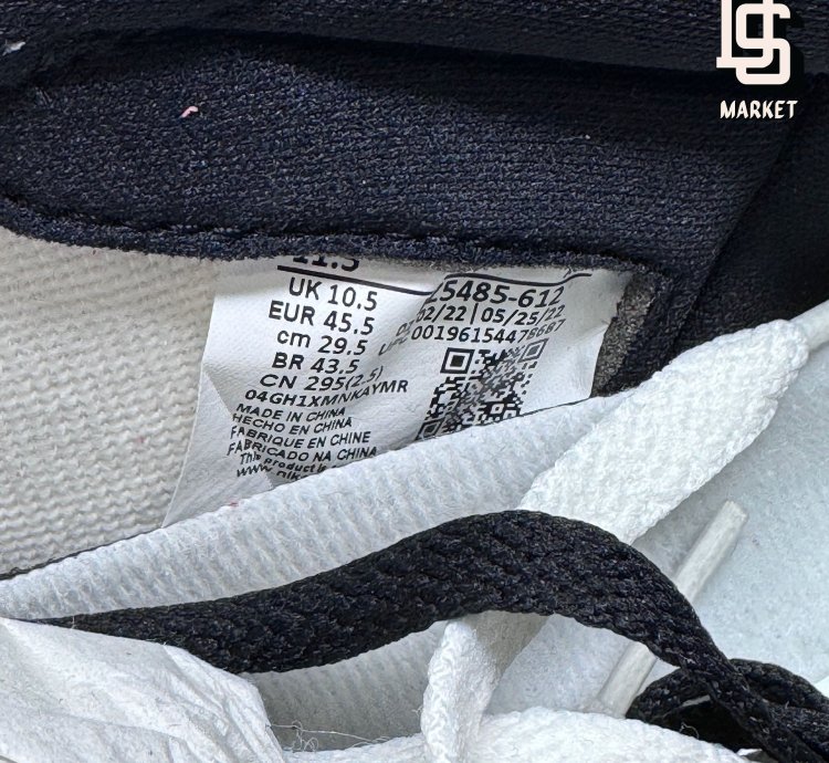 NIKE AIR JORDAN 1 RETRO HIGH OG CHICAGO LOST AND FOUND 11 5