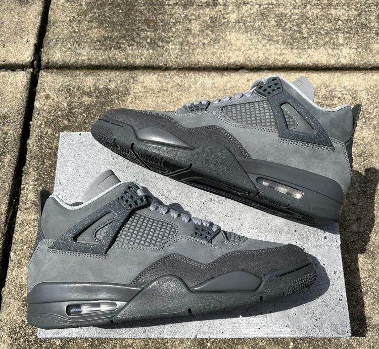 Nike Air Jordan 4 Wet Cement Paris Olympics Size 10 5