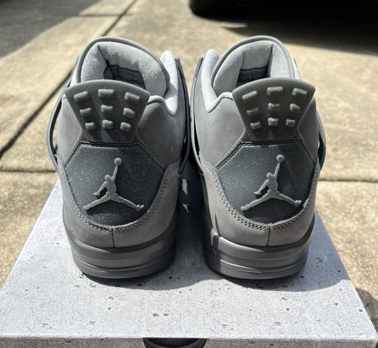 Nike Air Jordan 4 Wet Cement Paris Olympics Size 10 5