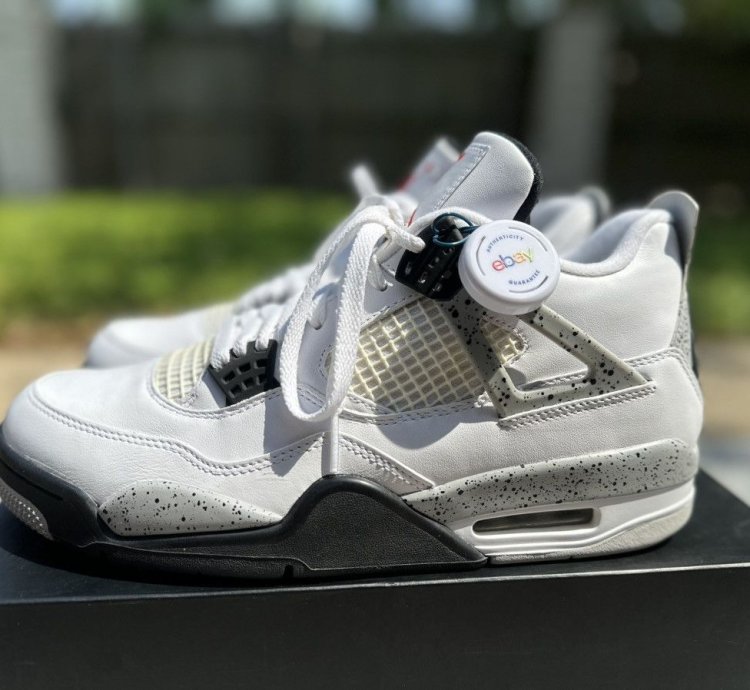 Nike Air Jordan 4 White Cement 2016 Deadstock Brand New