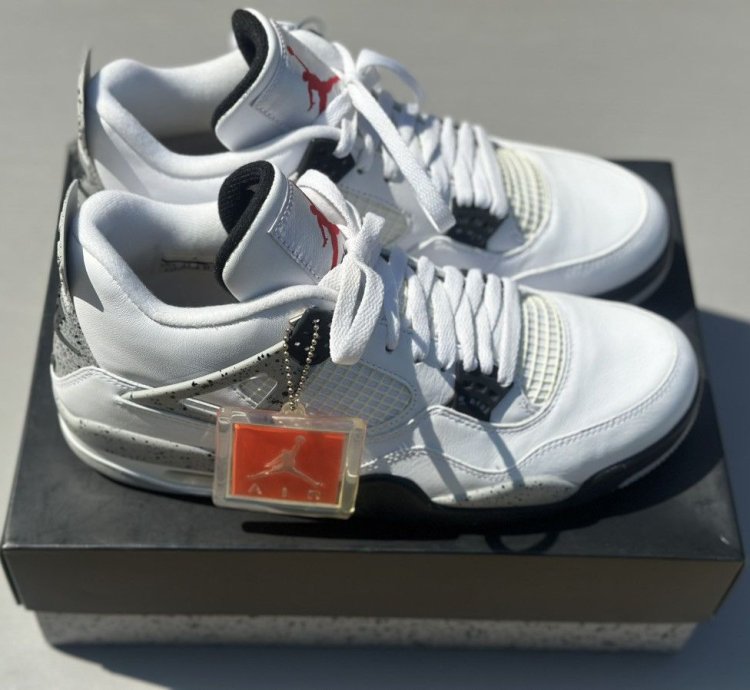 Nike Air Jordan 4 White Cement 2016 Deadstock Brand New