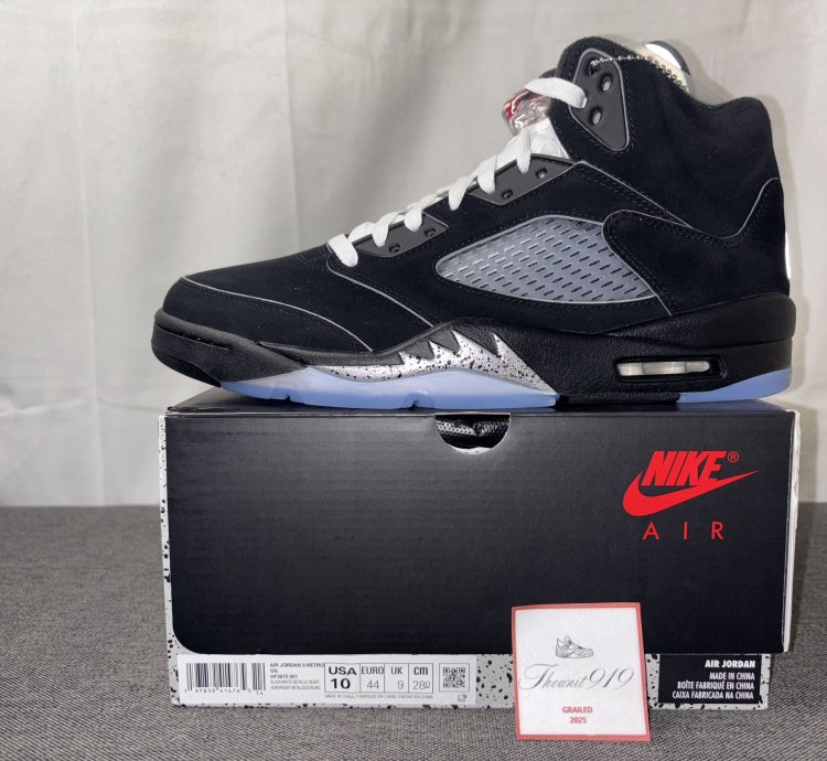 Nike Air Jordan 5 Retro Black Metallic Reimagined HF3975-001