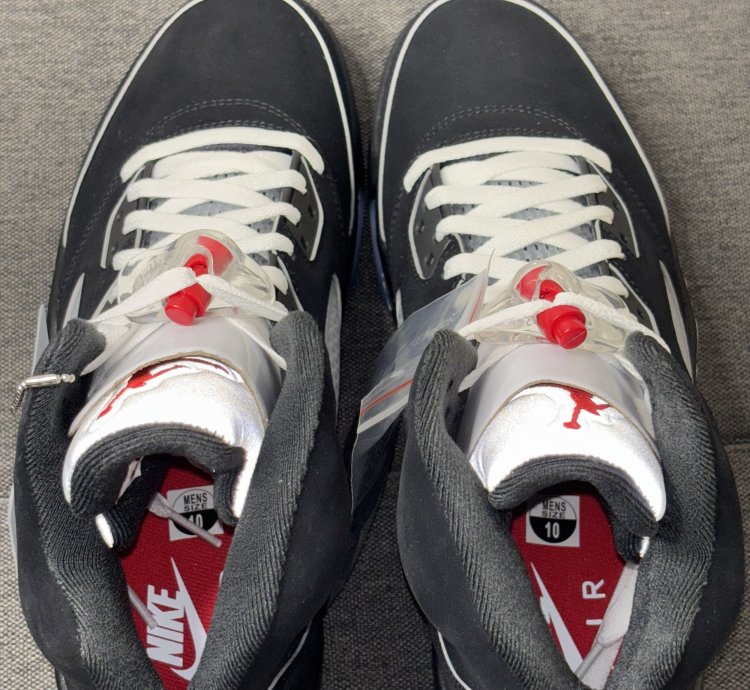 Nike Air Jordan 5 Retro Black Metallic Reimagined HF3975-001