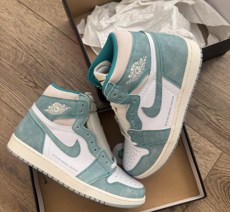 Nike Jordan 1 - Turbo Green