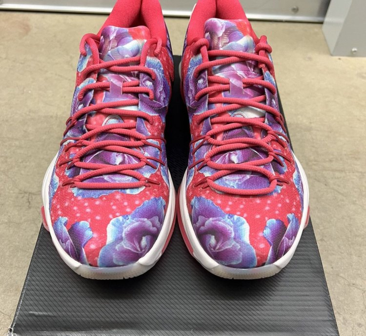 Nike KD 8 Aunt Pearl Size 9 5