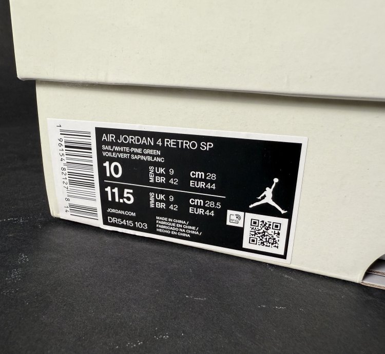 Nike SB Air Jordan 4 Retro Pine Green