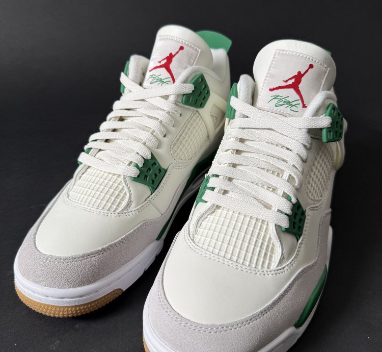 Nike SB Air Jordan 4 Retro Pine Green