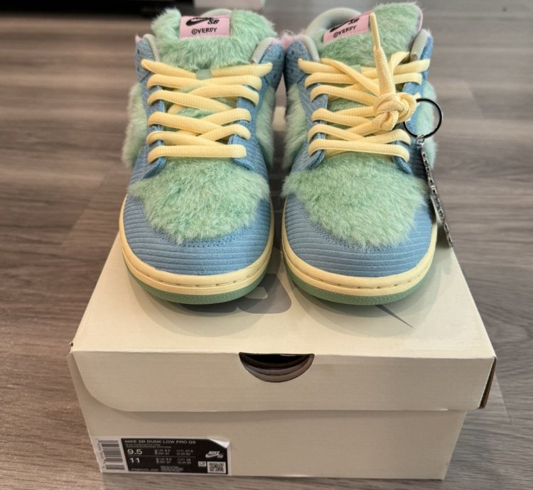 Nike SB Dunks Verdy Visty