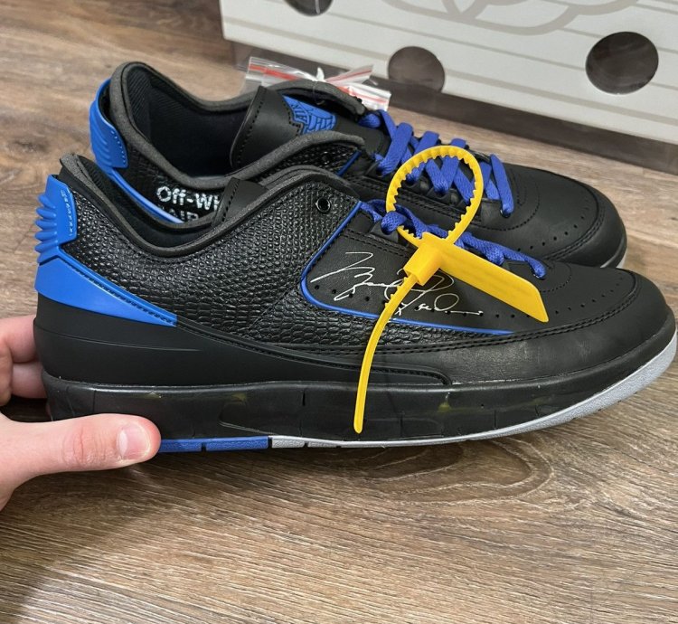 Off-White Air Jordan 2 Retro low black SP Size 11 5