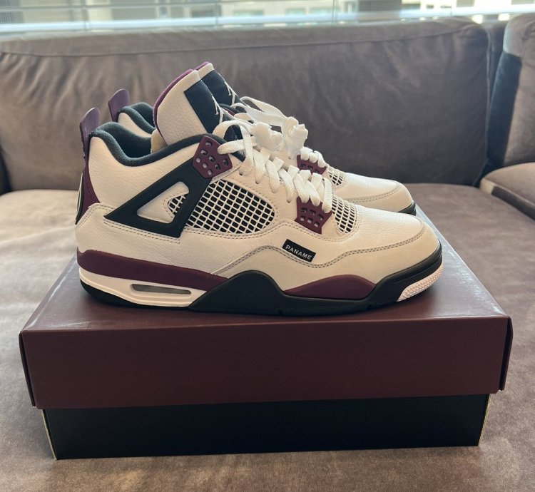 PSG Jordan 4