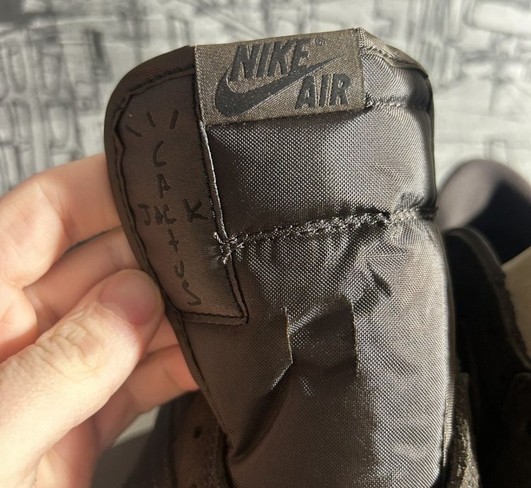 Size 10 Travis Scott Air Jordan 1 Velvet Brown