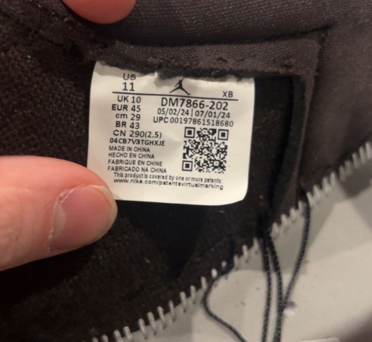 Size 11 Travis Scott Air Jordan 1 Velvet Brown