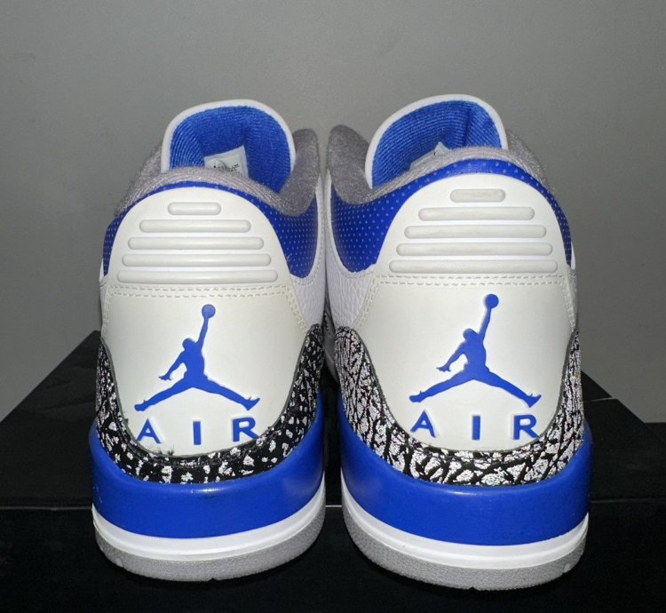 Size 13 - Jordan 3 Retro Mid Racer Blue