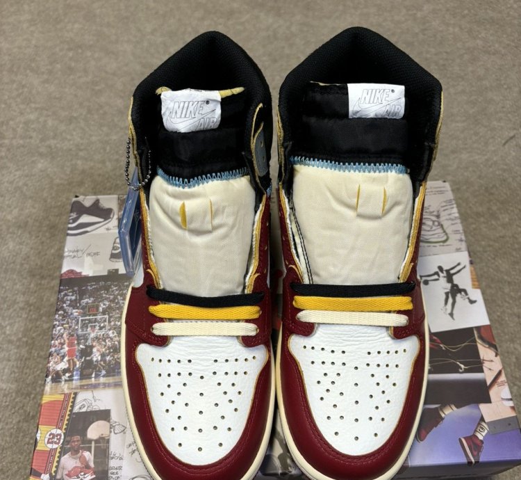 Size 8 Air Jordan 1 Retro High OG SP Union LA Chicago Shadow