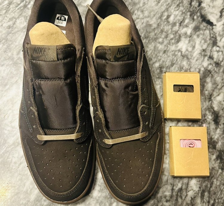 Travis Scott Air Jordan 1 Low OG Dark Mocha FINAL DROP