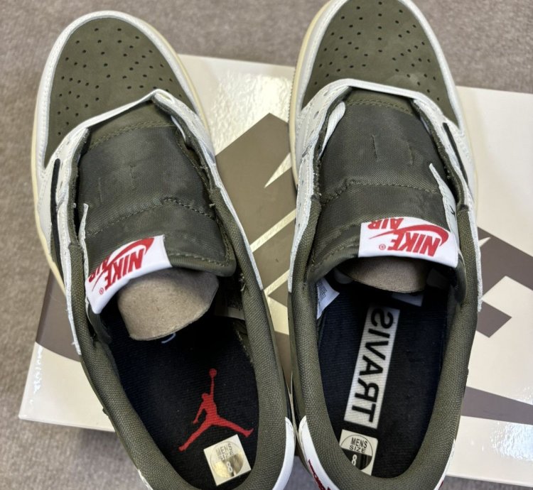 Travis Scott Air Jordan 1 Retro Low OG SP Medium Olive