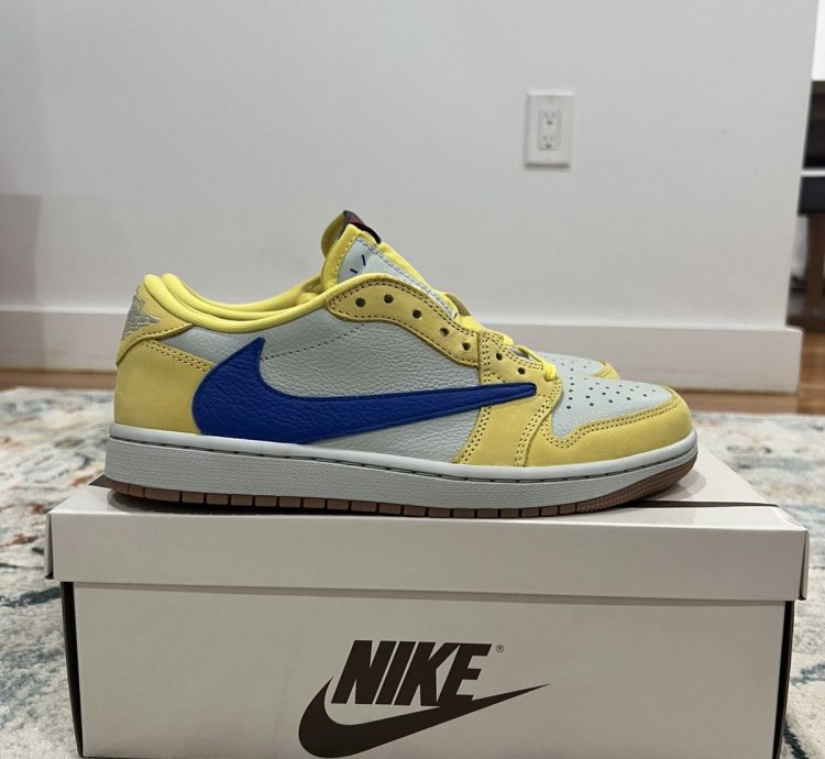 Travis Scott Jordan 1 Low Canary