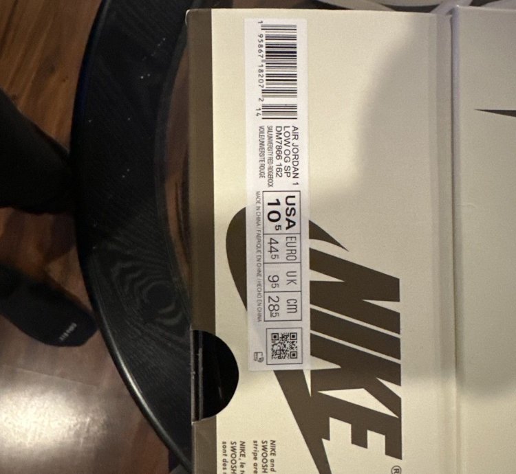 Travis Scott Jordan 1 Low Reverse Mocha