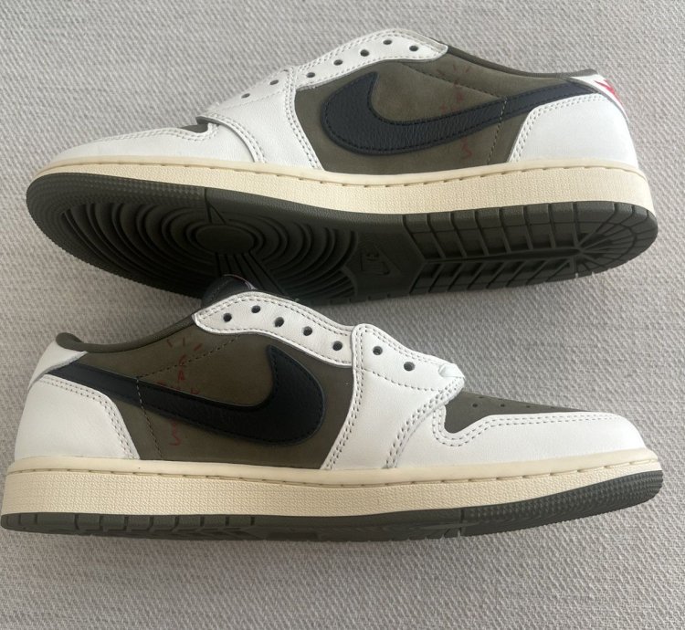 Travis Scott Medium Olive Jordan 1 Lows - Size 8