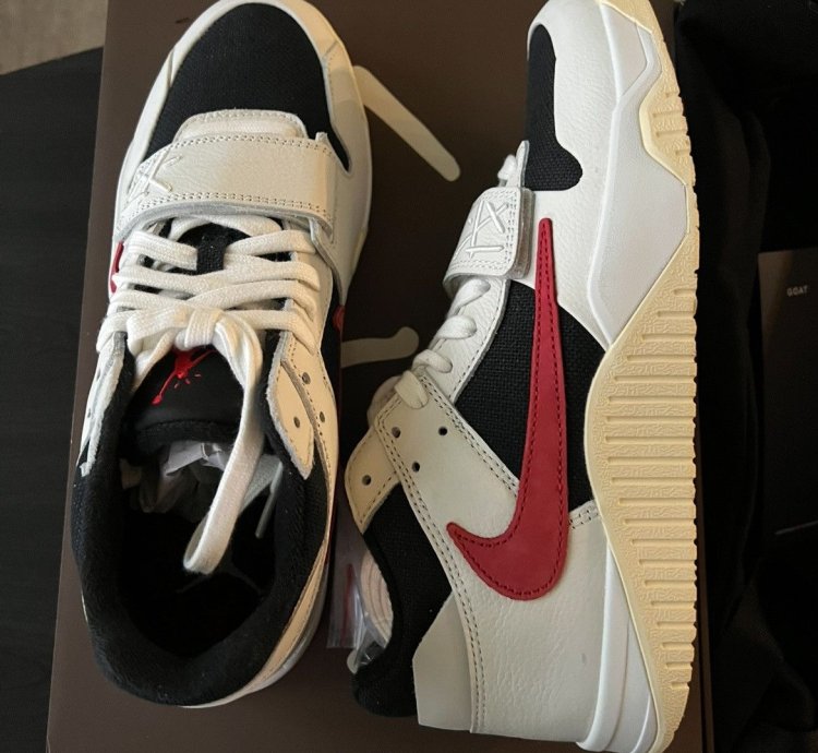 Travis Scott Nike Jumpman Jack TR University Red