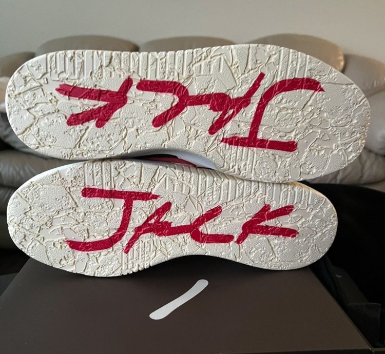 Travis Scott Nike Jumpman Jack TR University Red
