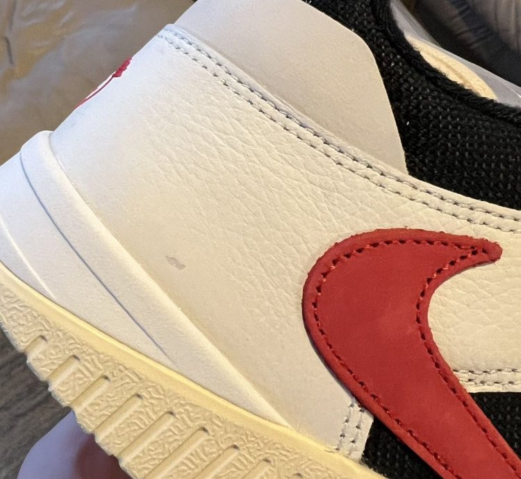 Travis Scott Nike Jumpman Jack TR University Red