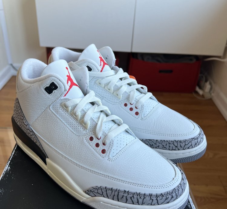 White Cement Air Jordan 3